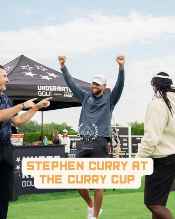 Curry xuất hiện trong chuyến