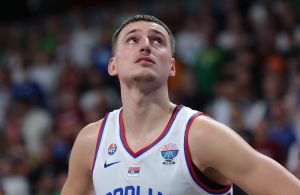 Có hiệu quả! Jovic trung bìn