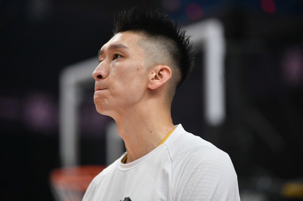 Ngày này 4 năm trước: Sun Yu